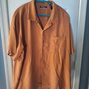 Men's Orange Short Sleeve Shirt**